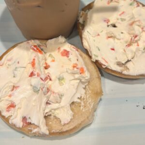 Bagel, with cream cheese