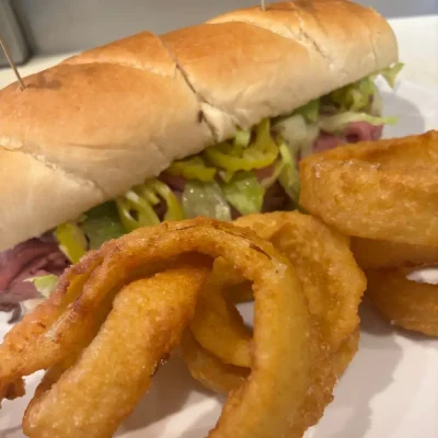 roast-beef-onion rings